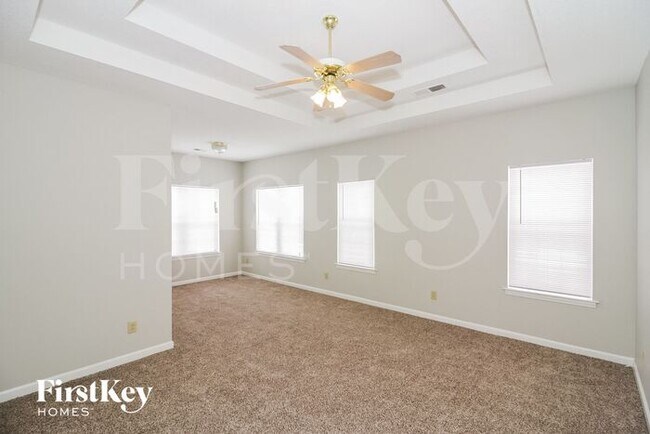 Foto del edificio - 4889 Harvest Park Dr