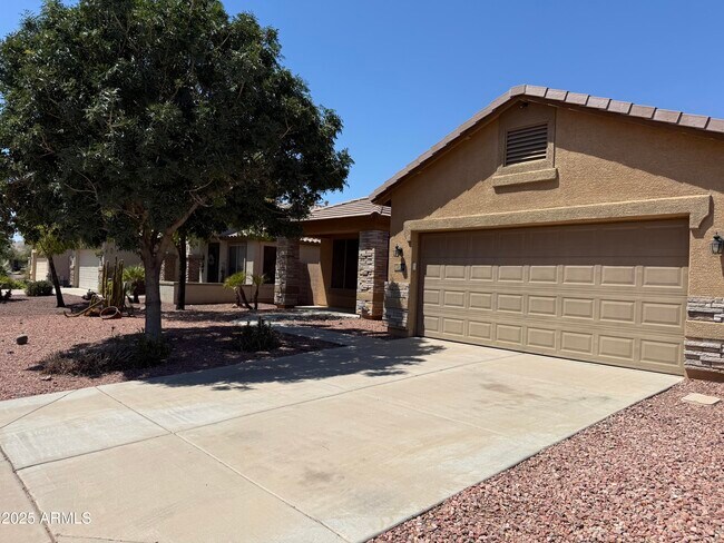 Building Photo - 11318 W Monte Vista Rd