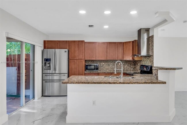 Building Photo - 17921 SW 140th Ct
