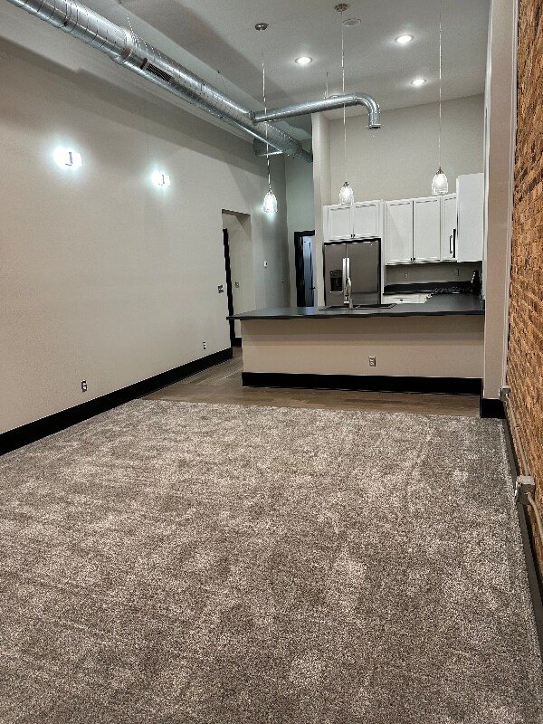 Building Photo - 430-432 Main St