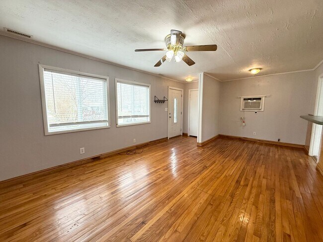 Foto del edificio - 603 Gideon St