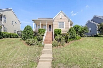 Building Photo - 3033 Dickinson Dr