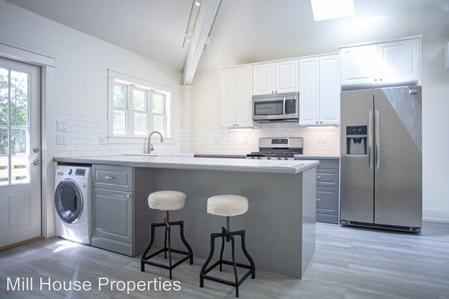 Foto del edificio - 113 Barclay Rd