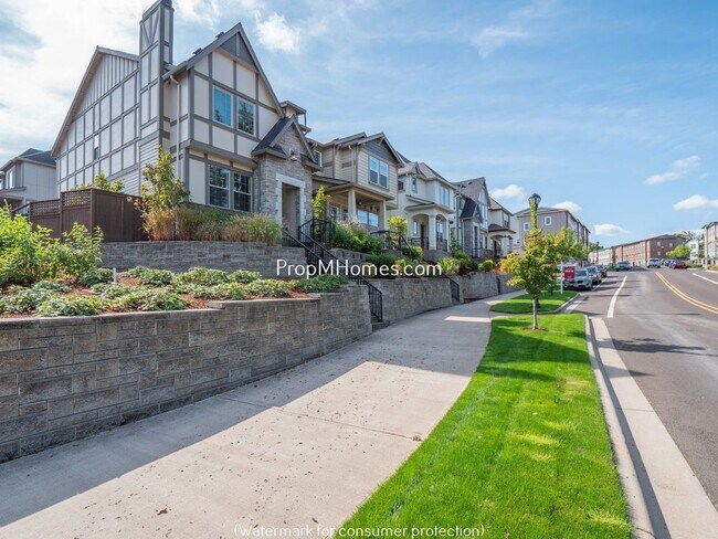 Building Photo - 28656 SW Villebois Dr N