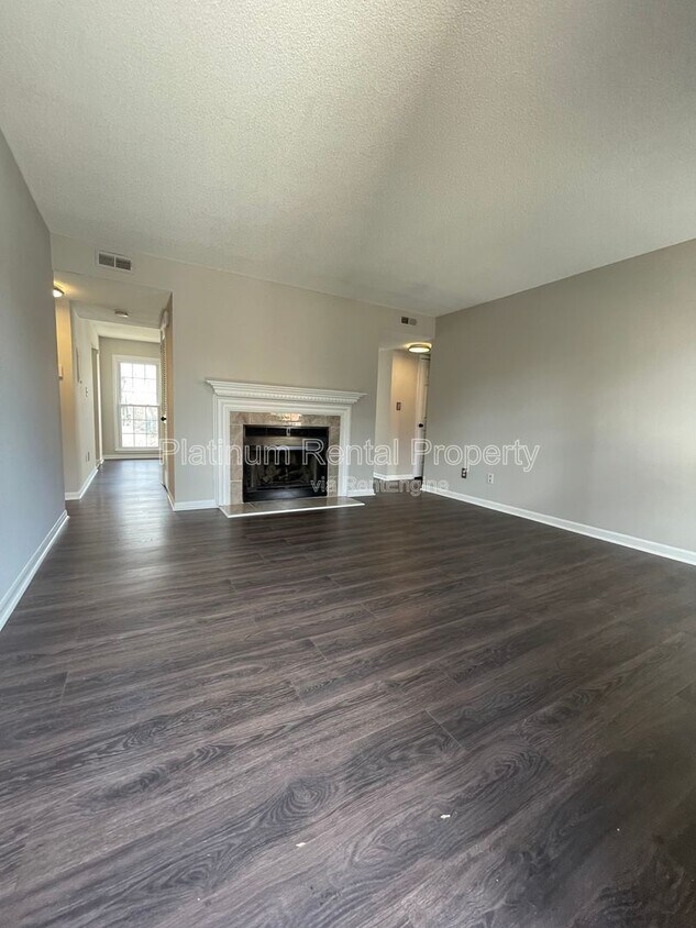 Photo - 1166 Booth Road