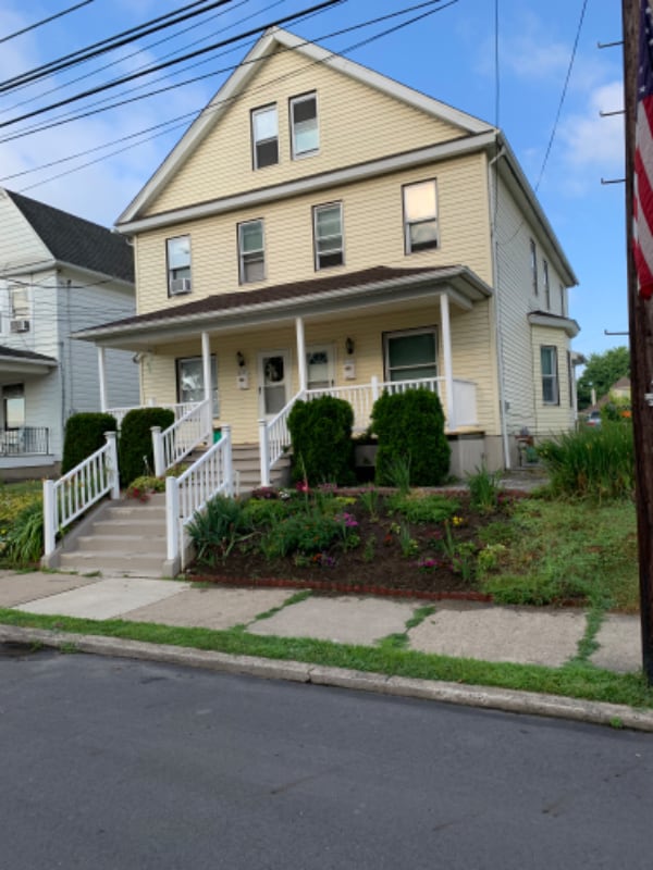 424 Kosciuszko St, Nanticoke, PA 18634 Room for Rent in Nanticoke, PA