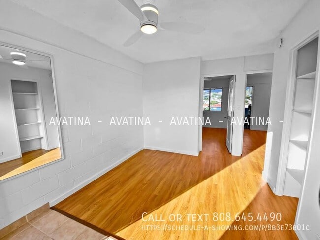 Building Photo - (Video!) Remodeled 2 bdrm W/ parking!