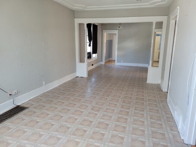 Foto del edificio - 1205 Emerald Ave