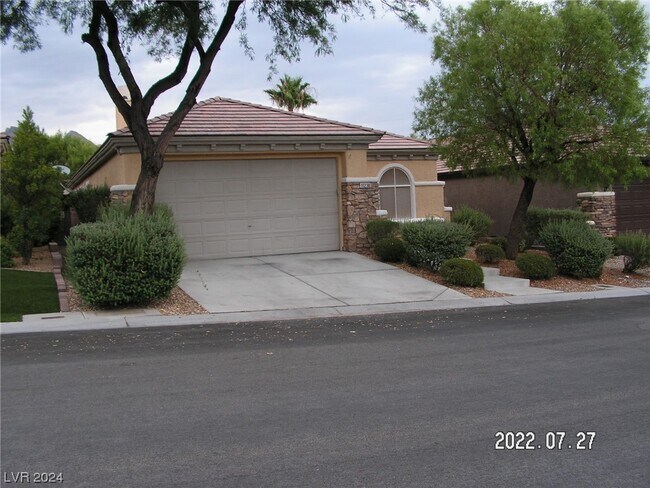 Building Photo - 11230 Revelry Ln