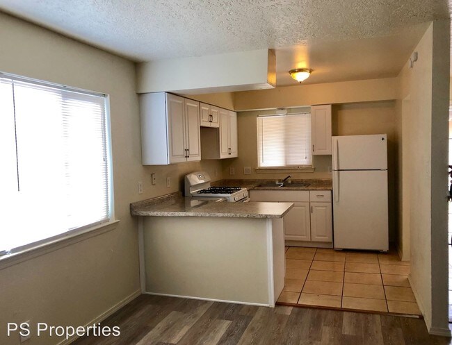 Foto del edificio - 5704 Kathryn Ave SE