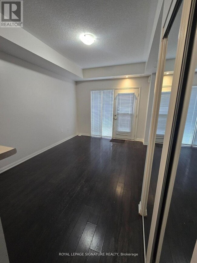 Building Photo - 250 Sunny Meadow Blvd