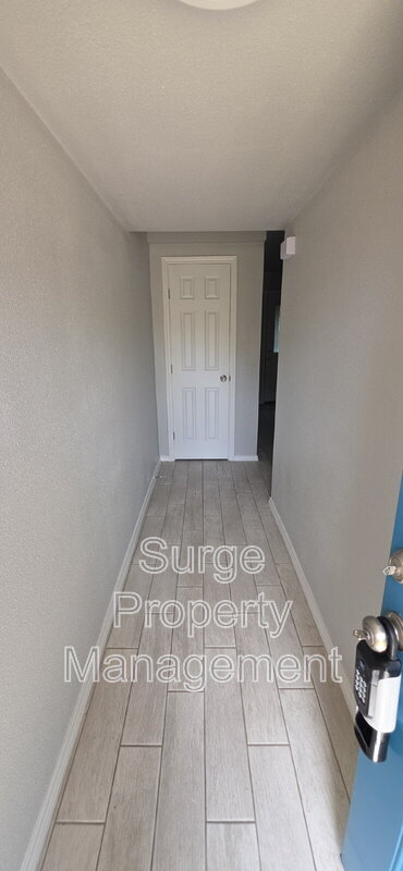 Foto del edificio - 9108 Lanham St