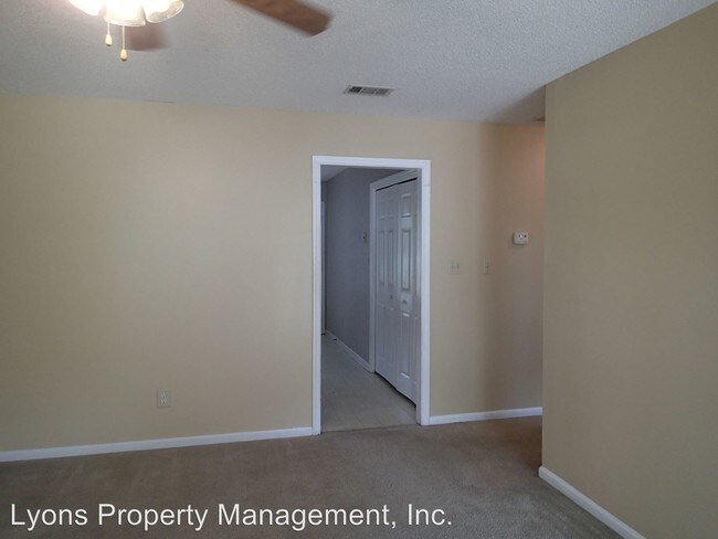 Foto del edificio - 2608 Wedgewood Dr