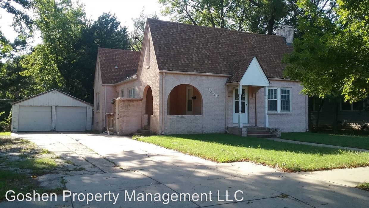 Primary Photo - 3 br, 3 bath Apartment - 1435 N Fairmount