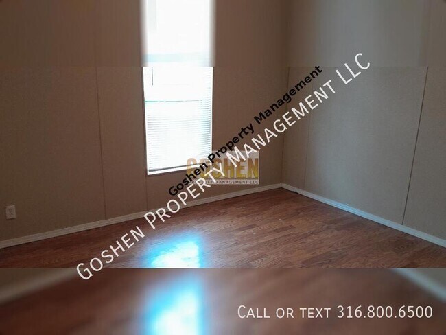 Foto del edificio - 4 Bedroom 2 Bath Home- Nice location in So...