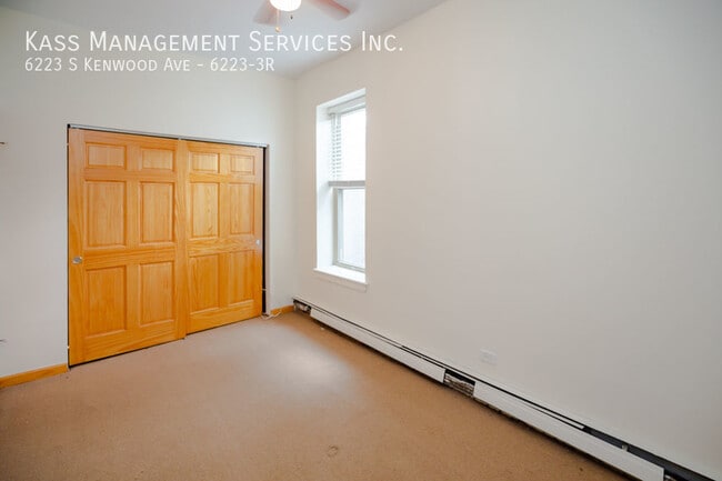 Building Photo - 6223 S Kenwood Ave