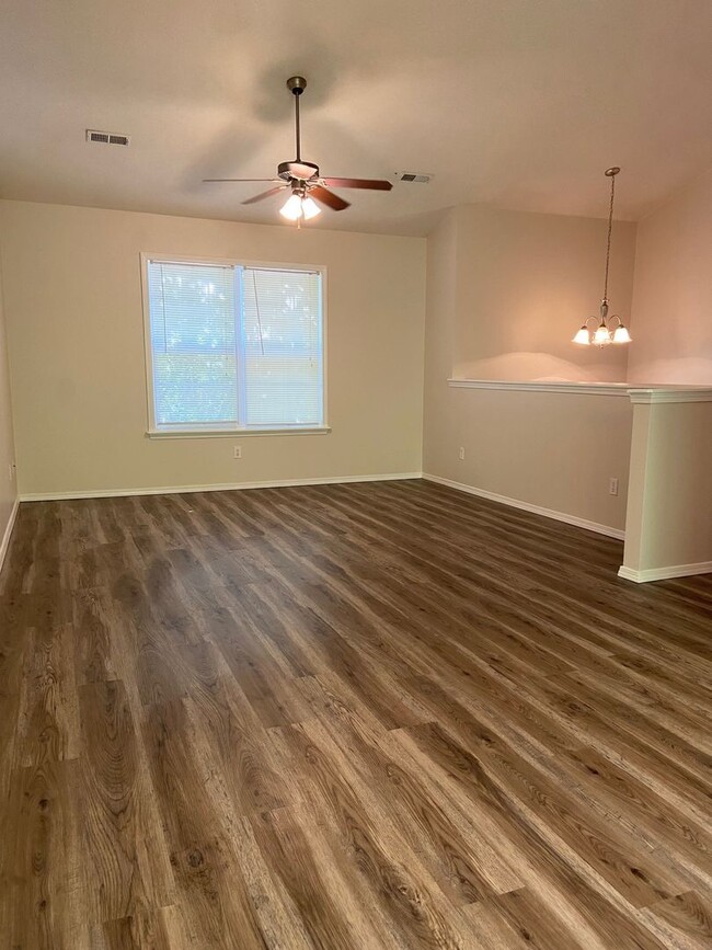 Building Photo - Patio Home in Heatherbrooke