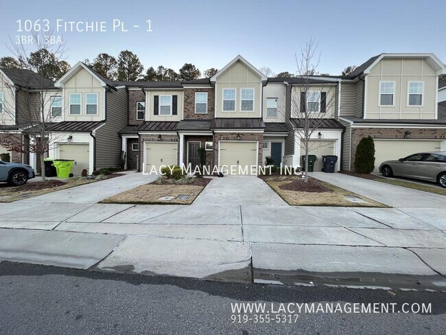 Building Photo - 1063 Fitchie Pl