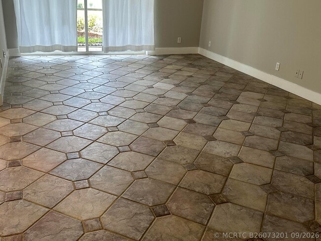 Building Photo - 1044 Arezzo Cir