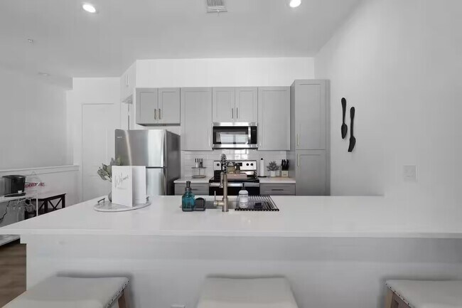 Foto del edificio - 4615 INDIE HEIGHTS Ln