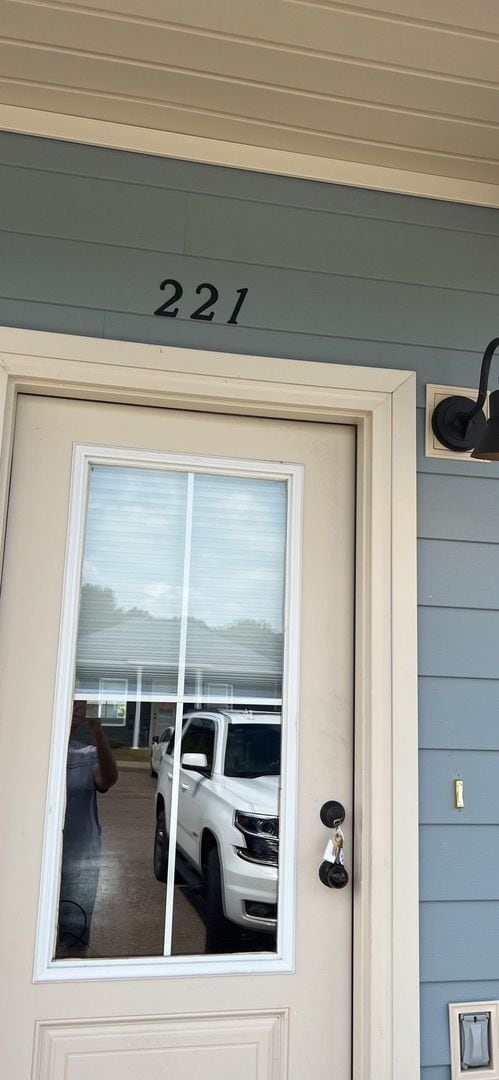 Building Photo - Keystone Condos