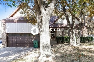 Building Photo - 5109 Oak Springs Dr