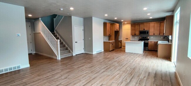 Building Photo - 2477 S Blue Water Ln