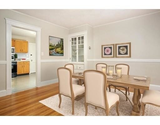Foto del edificio - 517 Heath St