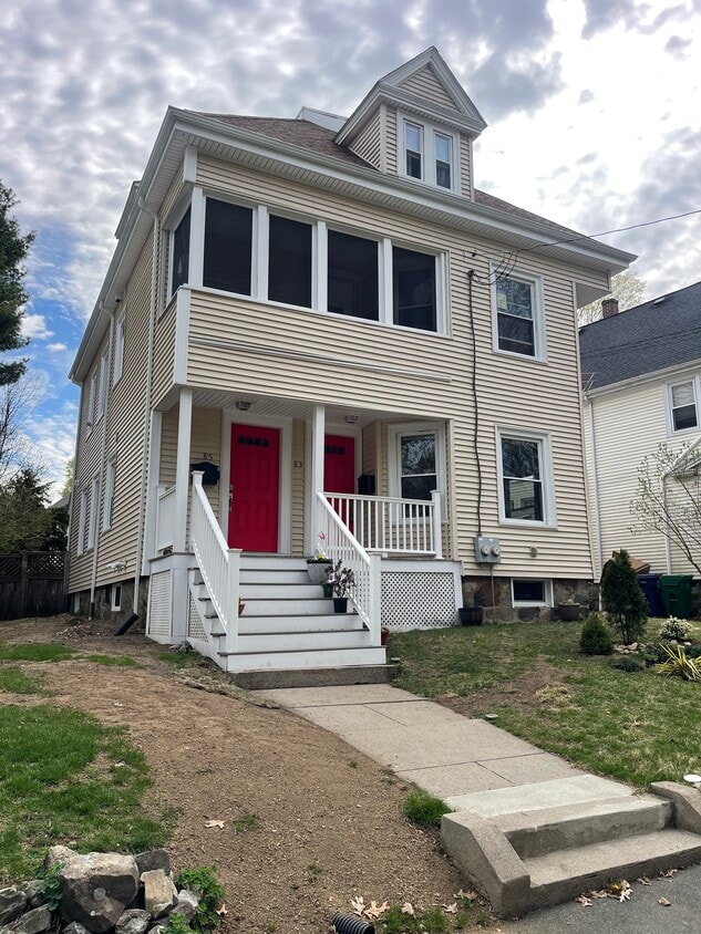 83 Kaposia St Unit 83, Auburndale, MA 02466 Condo for Rent in