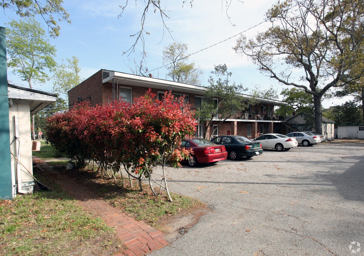 Primary Photo - 506 67th Ave