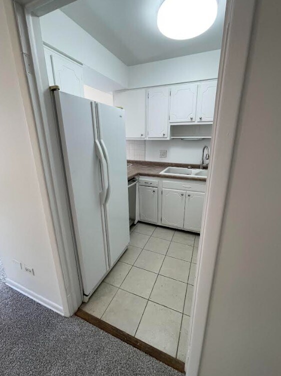 Foto del edificio - 539 W Stratford Pl