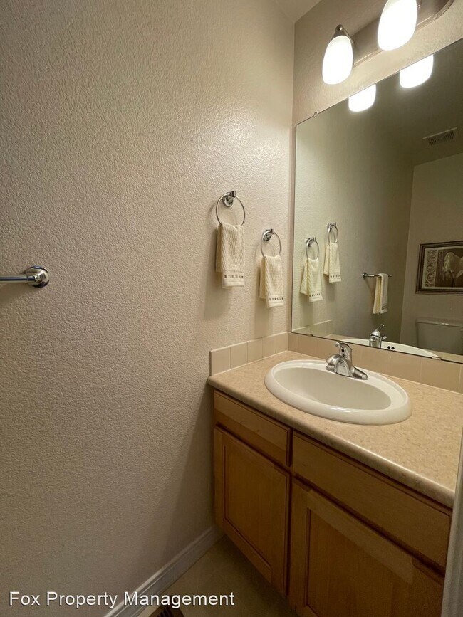 Foto del edificio - 3 br, 2.5 bath House - 588 Wild Ridge Lane