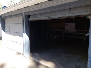 Building Photo - 2211 Jean Ave