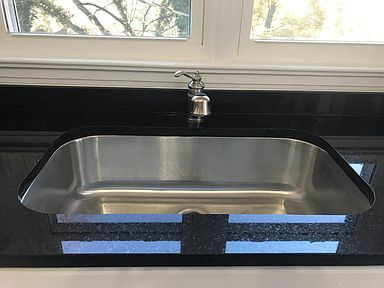 Kitchen Sink - 1033 Young Ave