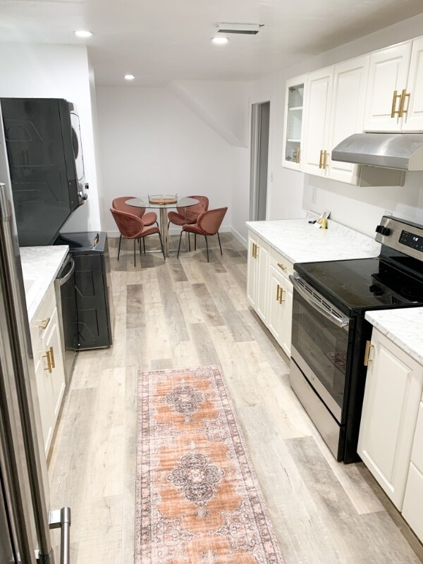 Building Photo - 50 Brookside Pl