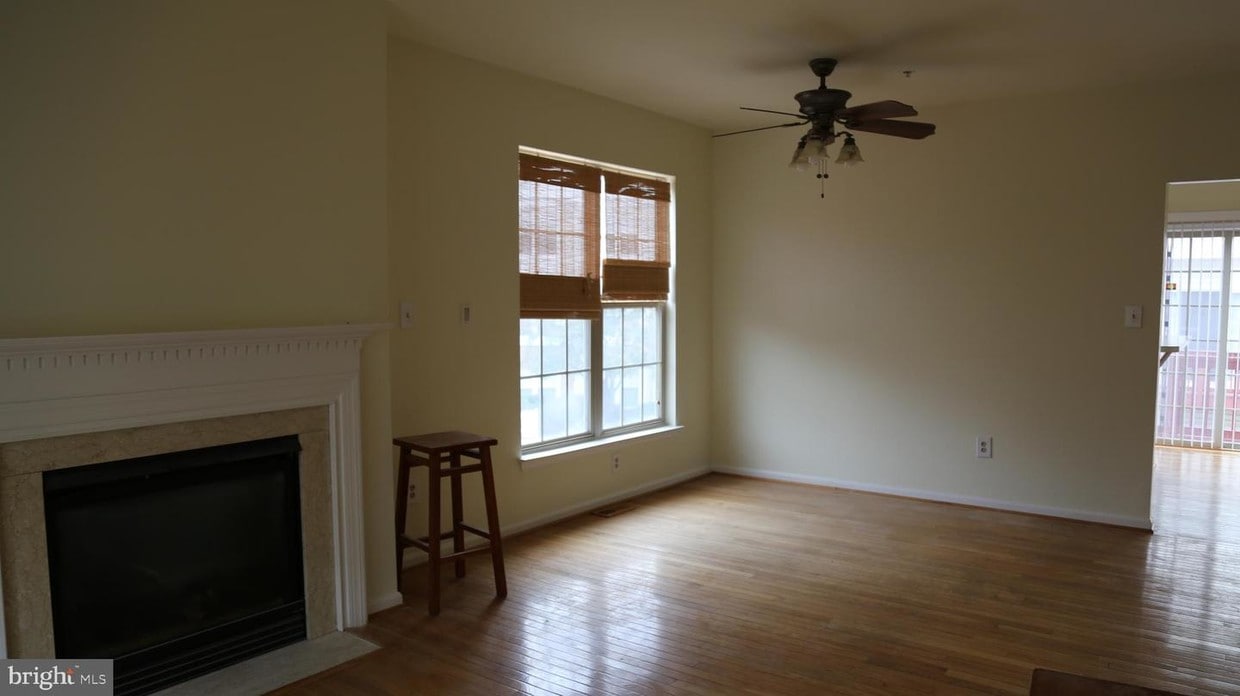 Primary Photo - 12131 Amber Ridge Cir