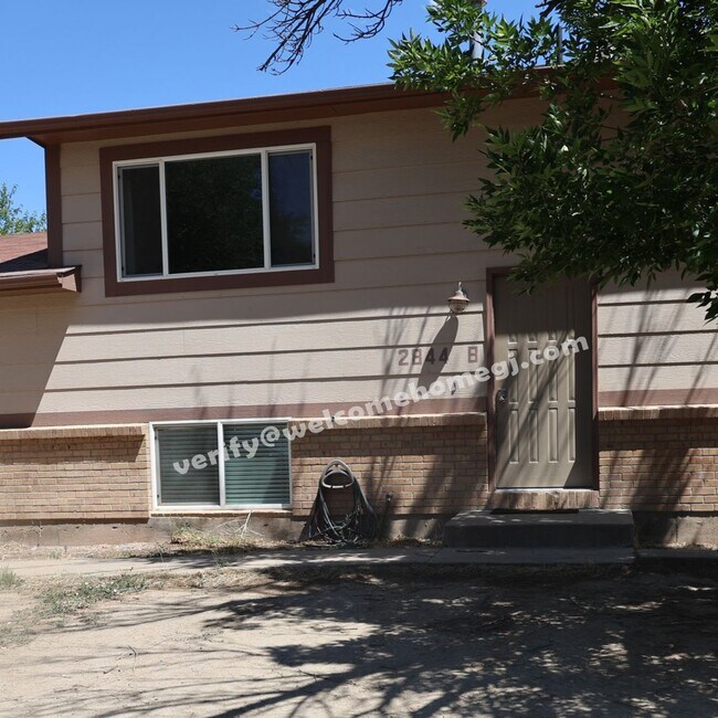 Foto del edificio - 2844 Lexington Ln