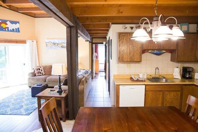 Foto del edificio - Winter Seasonal Rental- Treehouse H 307