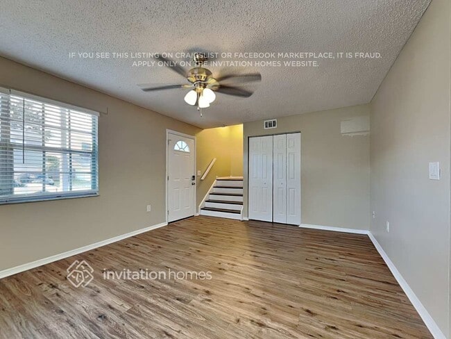 Building Photo - 1009 Axlewood Cir