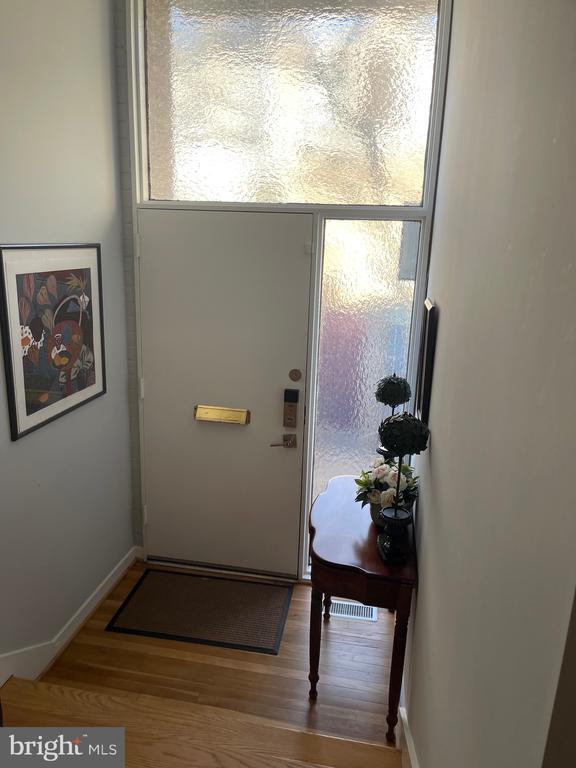 Foto del edificio - 457 N St SW