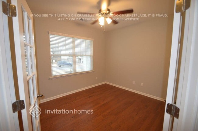 Building Photo - 10695 Sapphire Trail