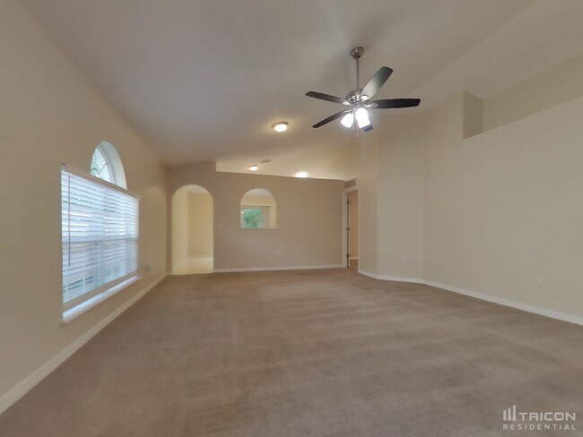 Building Photo - 3440 Alec Dr