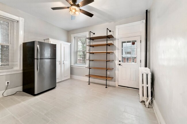 Foto del edificio - 3020 N Calvert St