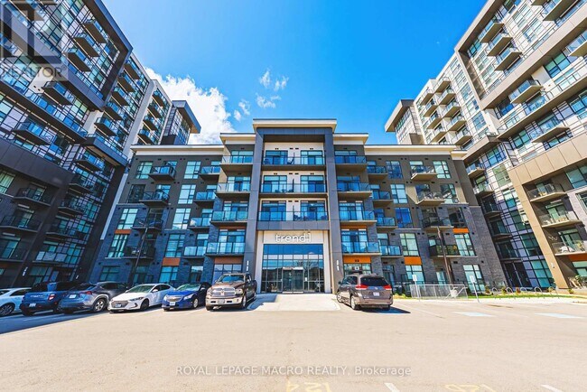 Building Photo - 450-450 Dundas St E