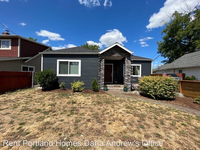 Building Photo - 2 br, 1 bath House - 7125 SE Mitchell Ct