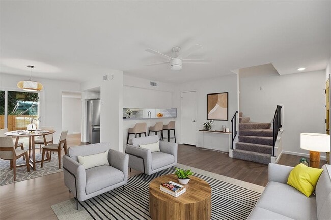 Foto del edificio - 1304 Fairbanks Dr