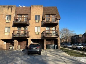 Building Photo - 36-37-37 193rd St