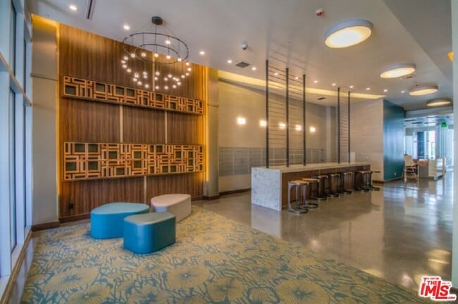 Building Photo - 3810 Wilshire Blvd