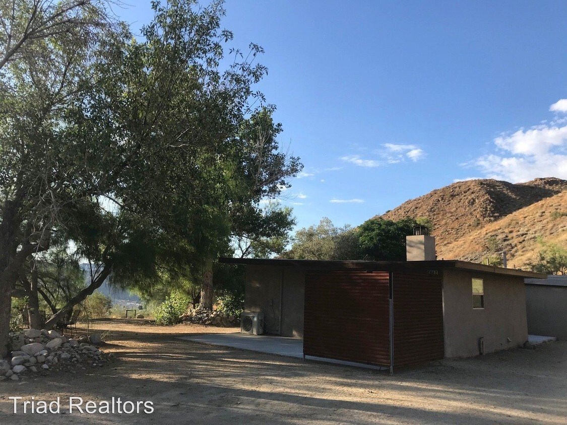 Foto principal - 1 br, 1 bath House - 8365-2 Little Morongo Rd