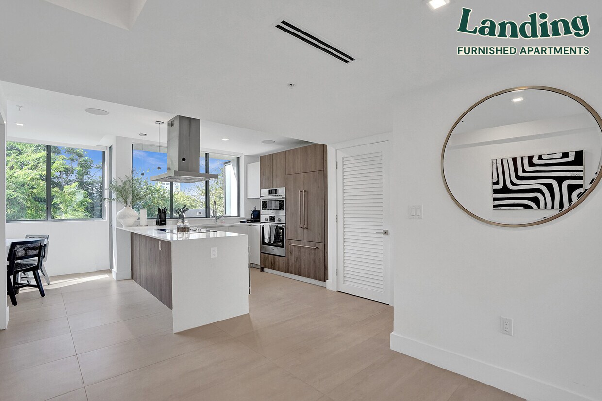 Foto principal - 9356 Bay Harbor Terrace